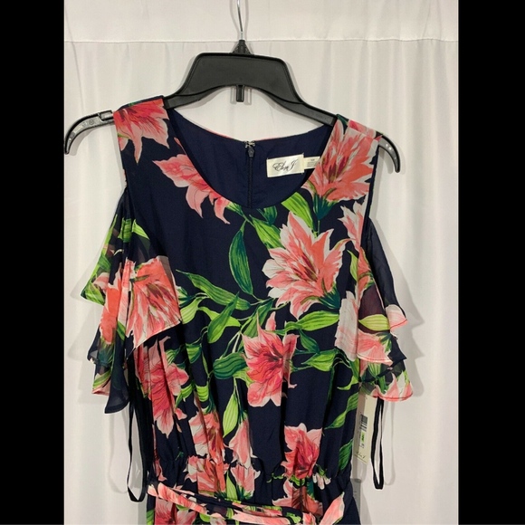 NWT $178 Eliza J Floral Chiffon Cold Shoulder Maxi Dress [‎ SZ 18W ] - Picture 4 of 8
